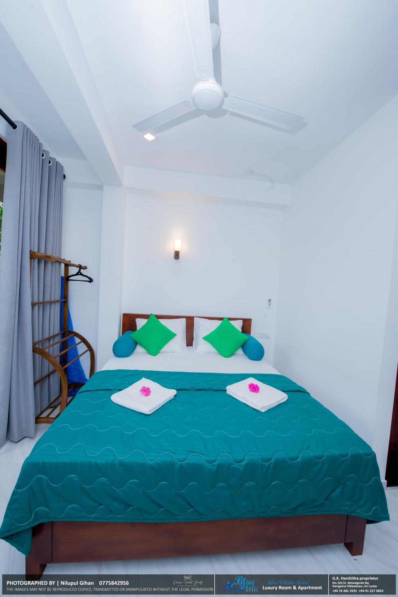 Blue Whales Hotel Hikkaduwa Exterior foto