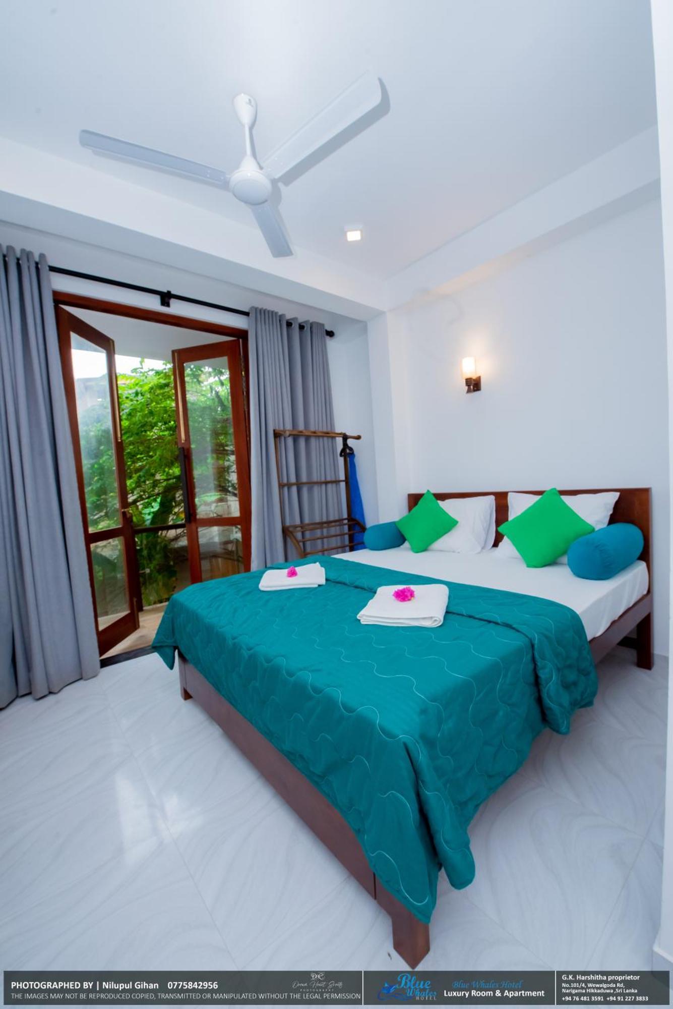 Blue Whales Hotel Hikkaduwa Exterior foto